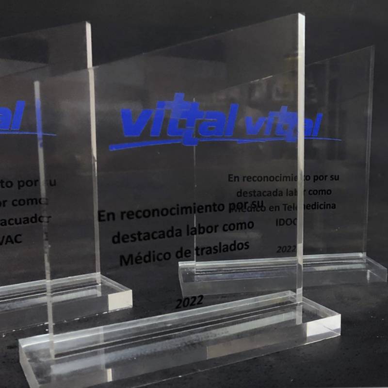 Reconocimiento en Acrílico Vital